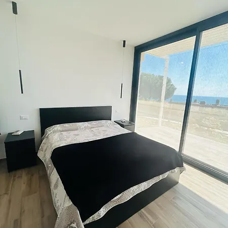 La Casa Dell'orto Semesterbostad Imperia